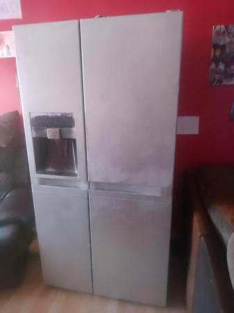 Image 2 of fridge freezer (american)