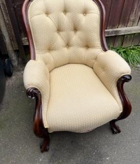 Image 2 of Antique nursing chair in a brown material