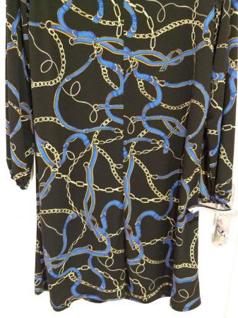 Image 7 of New with Tags Wallis Petite Black Chain Print Dress Size 8