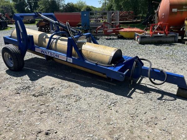 Image 1 of Watson hydraulic end tow roller
