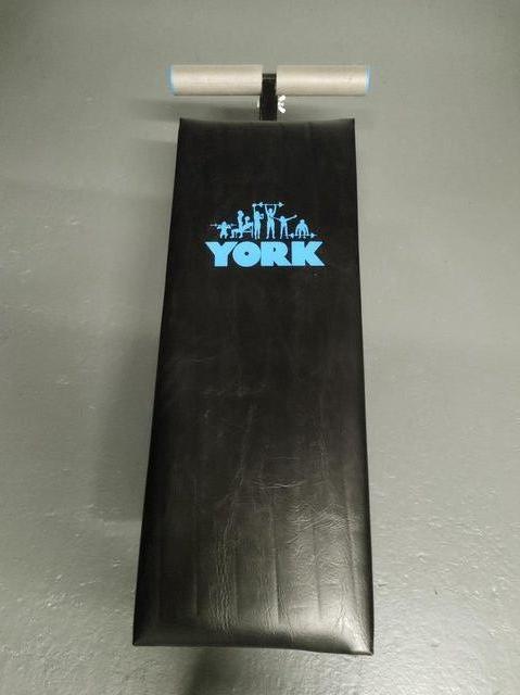 Preview of the first image of York Fitness folding sit up bench.
