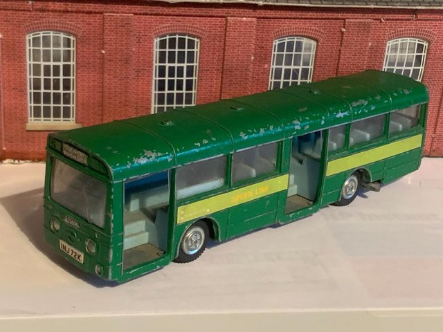 Preview of the first image of DINKY TOYS 1966 AEC Merlin Bus.