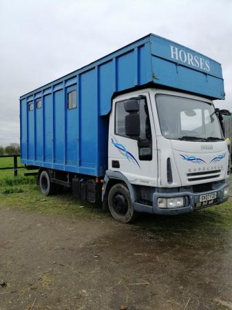 Image 4 of Iveco 7.5t horsebox 07 plate