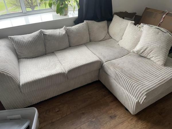 Image 2 of 3 seater cream corner sofa £250 ONO
