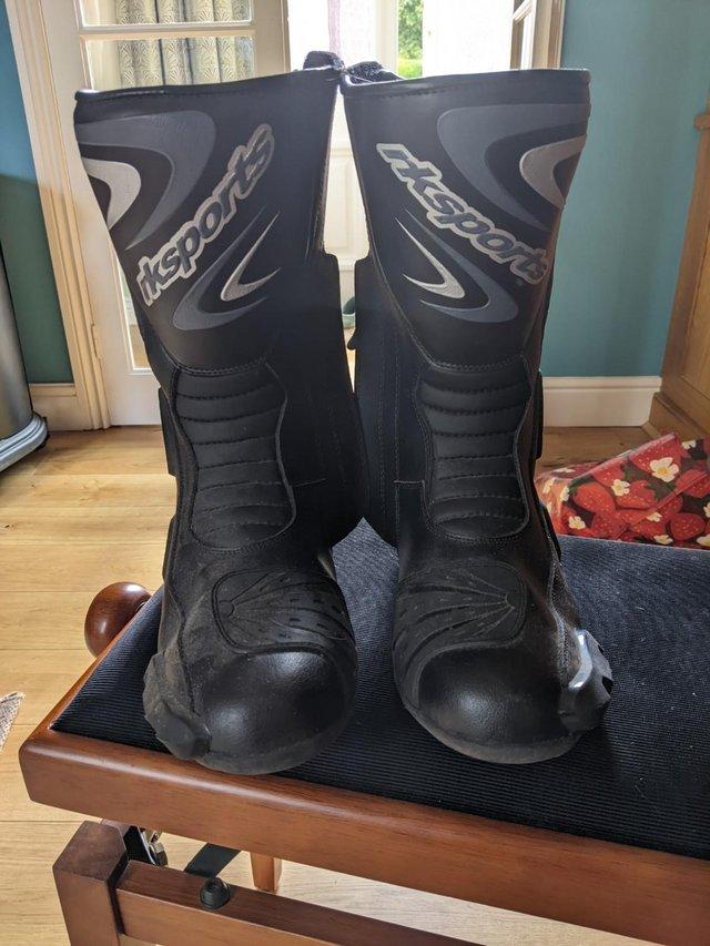 Preview of the first image of Motorcycle Boots RK Sports LV14  Size 13.