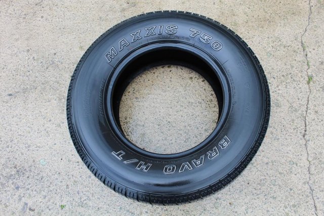 Image 1 of 2 Tyres 245/70/R16 - Maxis 750 Bravo H/T