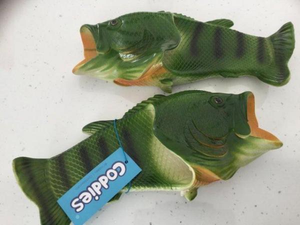 Image 4 of Coddiesfish flops / slippers.....