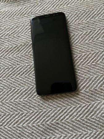 Image 3 of Samsung Galaxy S8 in black; like new