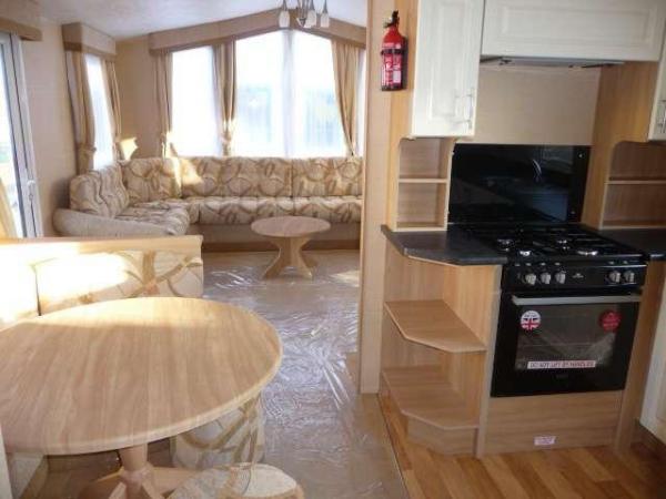Image 2 of Un-sited 2 bed Willerby Leven RS 1511