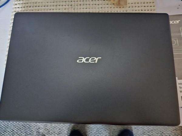 Image 2 of Acer aspire 3 laptop in perfect condition