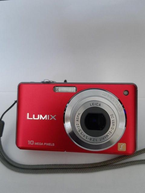 Preview of the first image of Panasonic Lumix DMC FS-62 10Mp Digital Camera - Metallic Red.