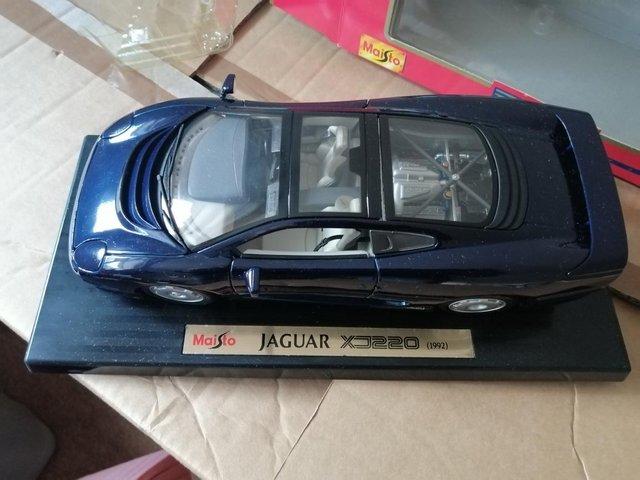 Preview of the first image of Maisto Jaguar XJ 220 Die Cast Model Car.