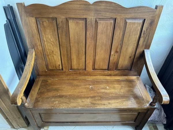 Image 2 of Solid wood monks bench pue