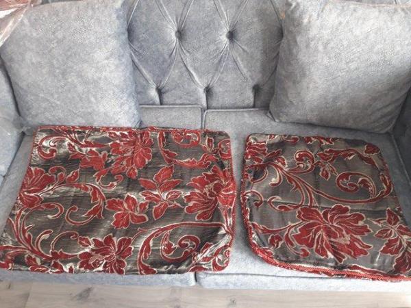 Image 2 of *** PRETTY BED SET FOR SALE***
