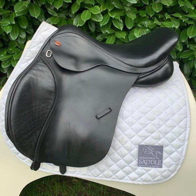Preview of the first image of Kent and Masters 17 flat back  MGU saddle.