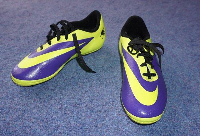 Image 2 of Nike Football boots............
