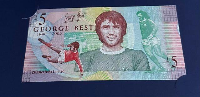 Image 2 of George Best £5 Note In Presentation Wallet