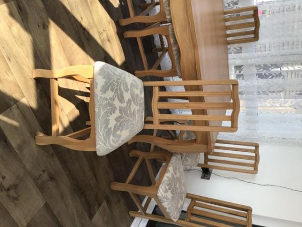 Image 2 of Light oak dining room table & 6 chairs,