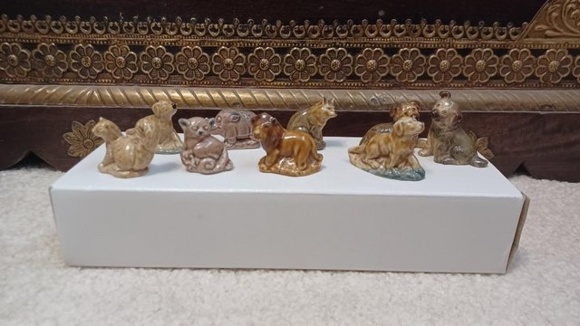 Preview of the first image of Wade Wimsie collection of 9 small English porcelain dogs/ani.