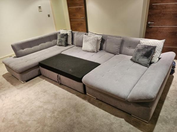 Image 2 of Large U shape sofa convertable