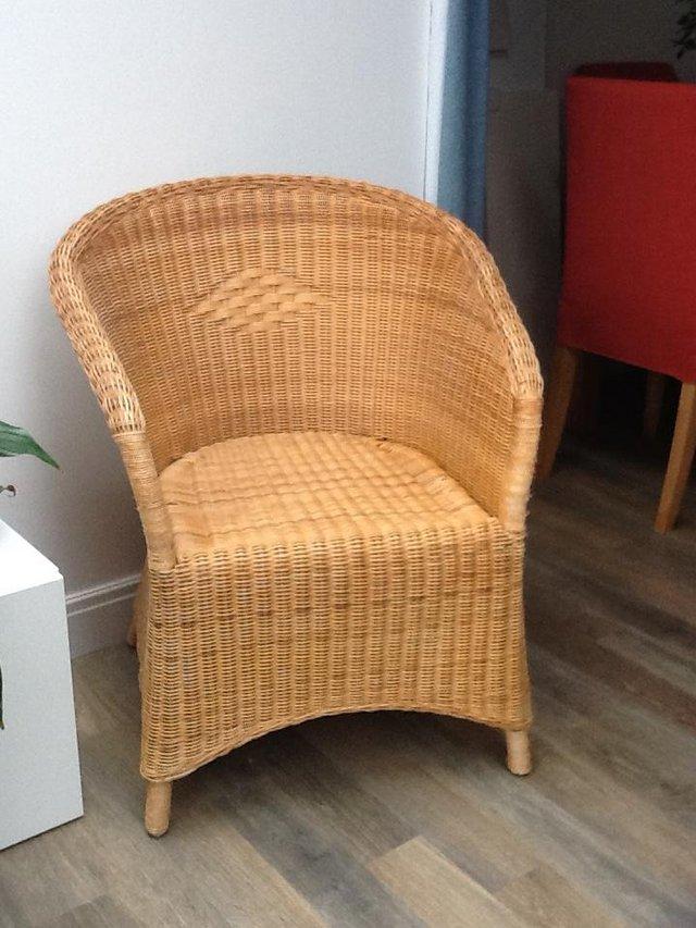 Preview of the first image of Wicker Rattan Chair - clean, comfortable, nice shape.