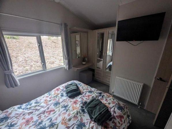 Image 10 of Charming 3-Bedroom Caravan for sale at White Cross Bay Holid