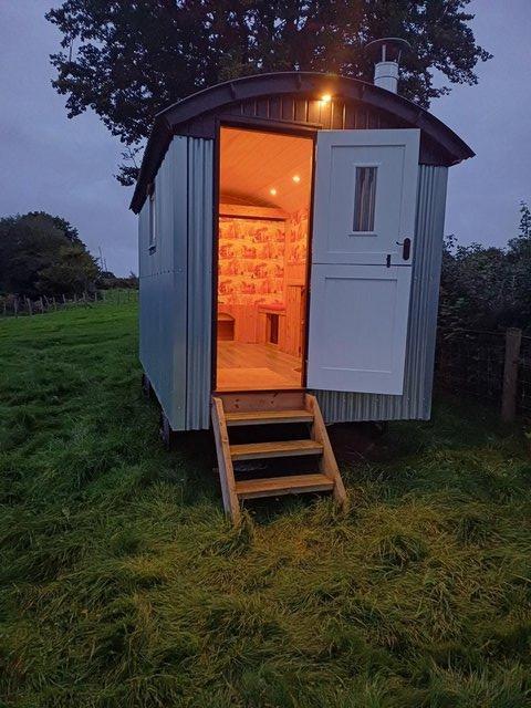 Preview of the first image of Shepherd's Hut new build.