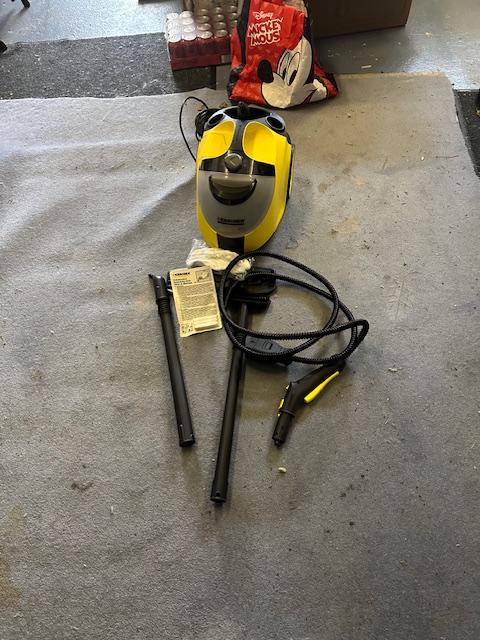 Preview of the first image of KARCHER SC5 STEAM CLEANER.