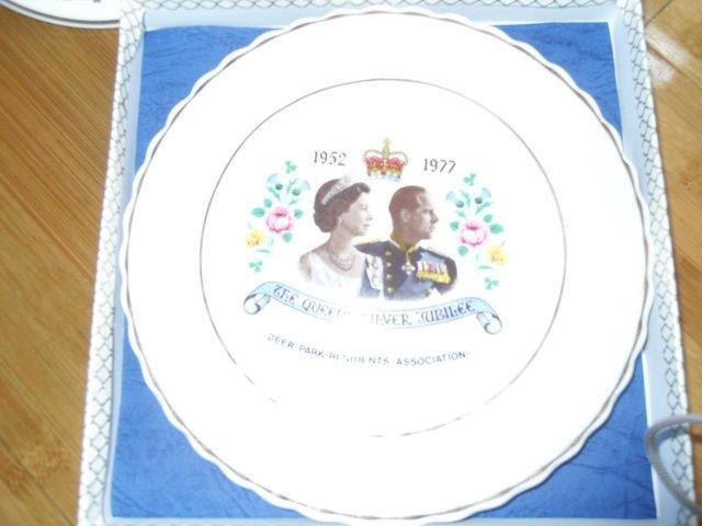 Preview of the first image of The Queen's Silver Jubilee Collectors Plate.