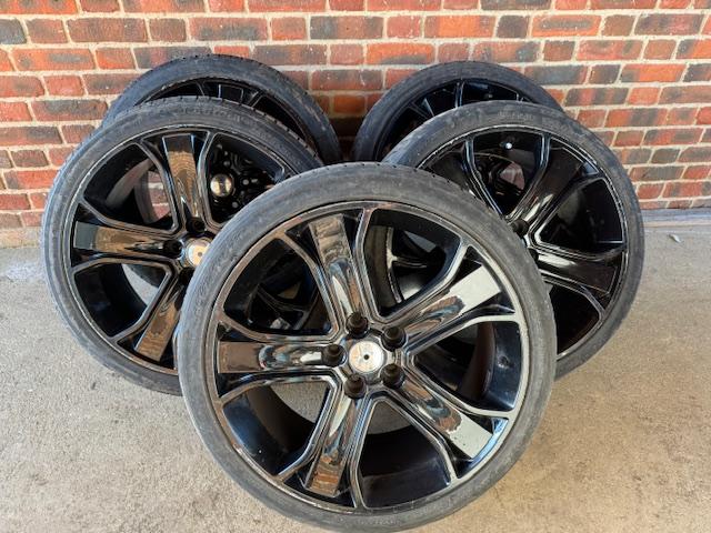 Preview of the first image of VW Transporter 5black 5 spoke wheels 255/35 with 5 tyres.