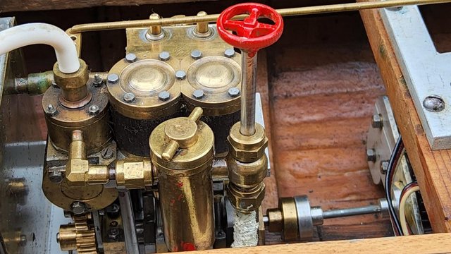 Image 32 of Model boat live steam,45 inch museum quality steam yacht