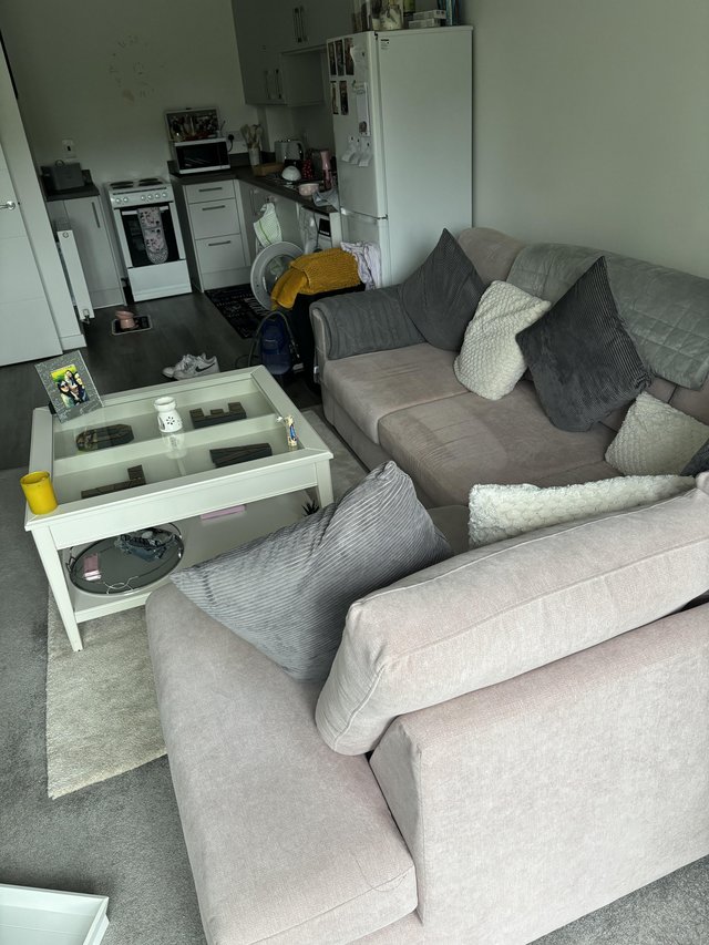 Preview of the first image of Xander Left hand facing arm open end corner sofa.