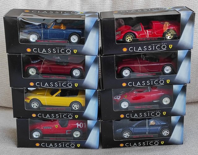 Preview of the first image of SHELL CLASSICO FERRARI COLLECTION 8 MODELS.