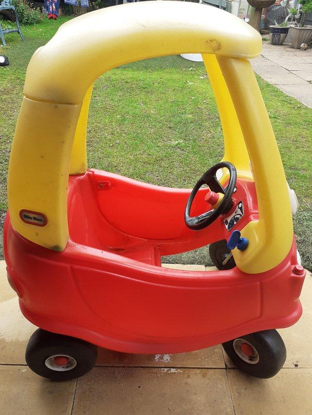 Preview of the first image of For sale Little tikes car.