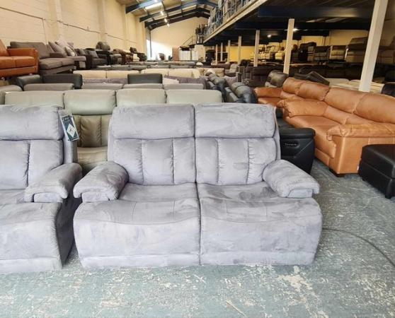 Image 7 of La-z-boy grey fabric electric recliner 3+2 seater sofas