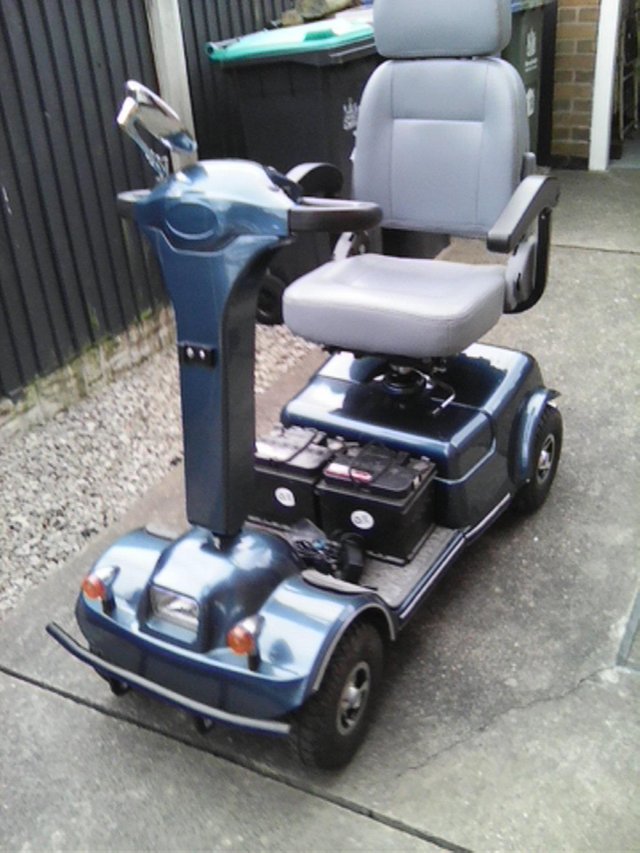 Preview of the first image of Nithsdale golf/mobility scooter...............,.......