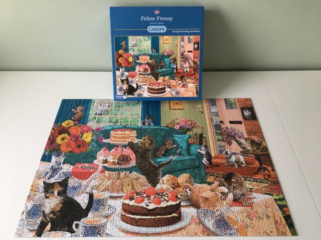 Preview of the first image of Gibson 1000 piece jigsaw titled Feline Frenzy.