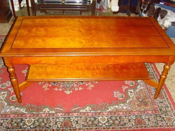 Image 3 of Good quality Coffee table possibly Walnut