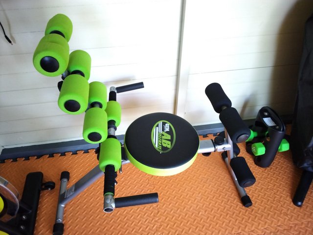 Preview of the first image of Ab Trainer/Ab Celerate full body workout machine.