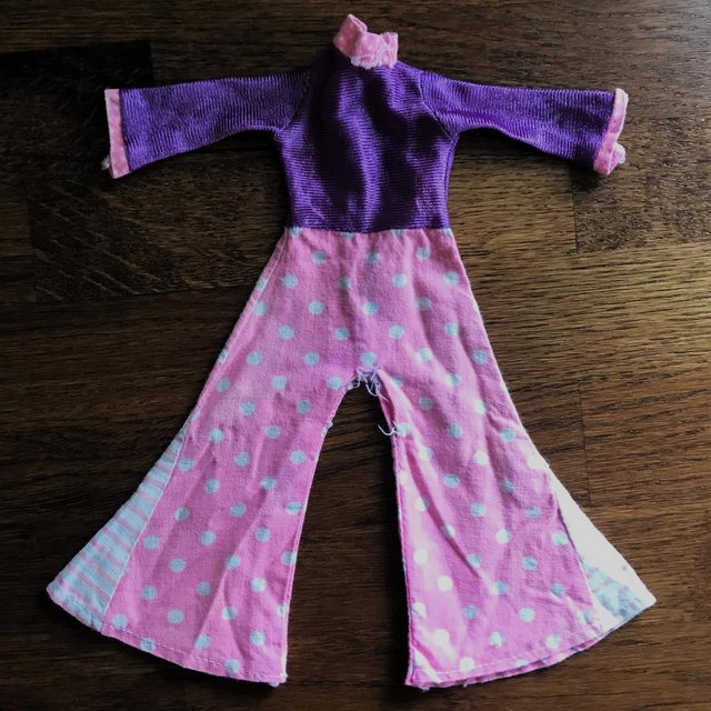 Preview of the first image of 1974 Sindy doll jumpsuit 'Fun Flares' part outfit S605. TLC.