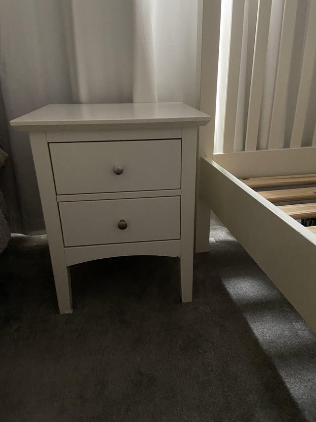 Preview of the first image of Single 3ft bed and bed side table.