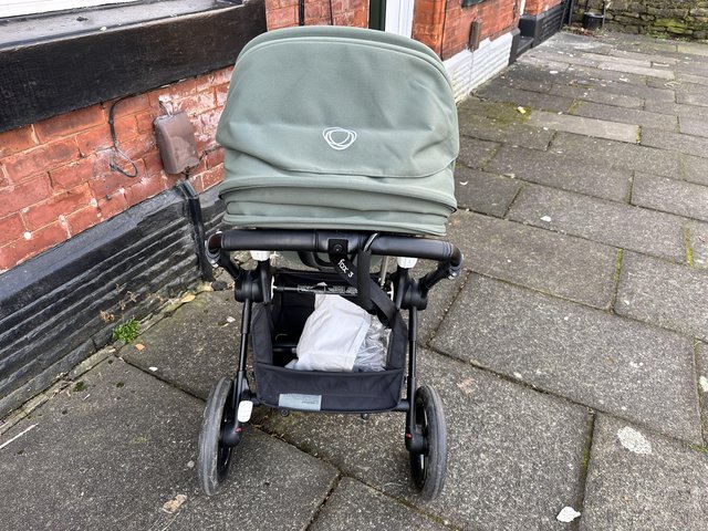 Preview of the first image of Bugaboo Fox 3 with bassinet.
