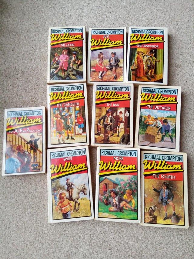 Preview of the first image of Vintage Just William Books - set of 10 - 1980's.