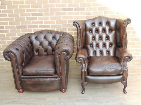 Image 2 of Chesterfield Armchairs + Footstool (UK Delivery)