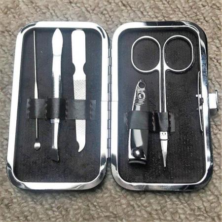 Image 1 of New 5 part manicure set in Stars & Stripes case. Can post.
