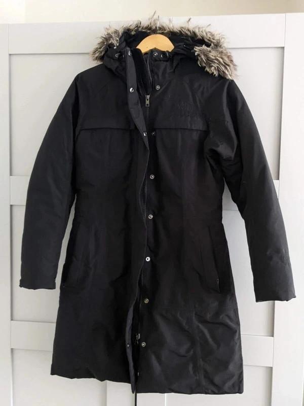 Preview of the first image of The North Face Women's Arctic Parka Jacket TNF Small.