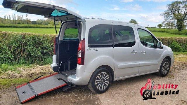 Image 1 of 2017 Peugeot Partner Automatic Wheelchair Disabled Access