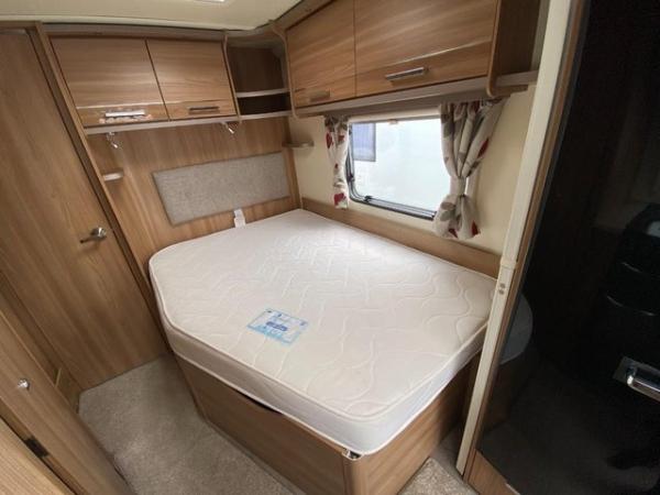 Image 13 of Bailey Pegasus IV Verona, 2016, 4 Berth Caravan *Fixed Bed*