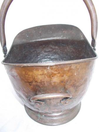 Image 6 of Old copper Sailsbury coal bucket scuttle, nice patina (B)