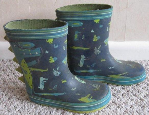 Image 1 of Boys slippers and wellies, sizes 9 and10